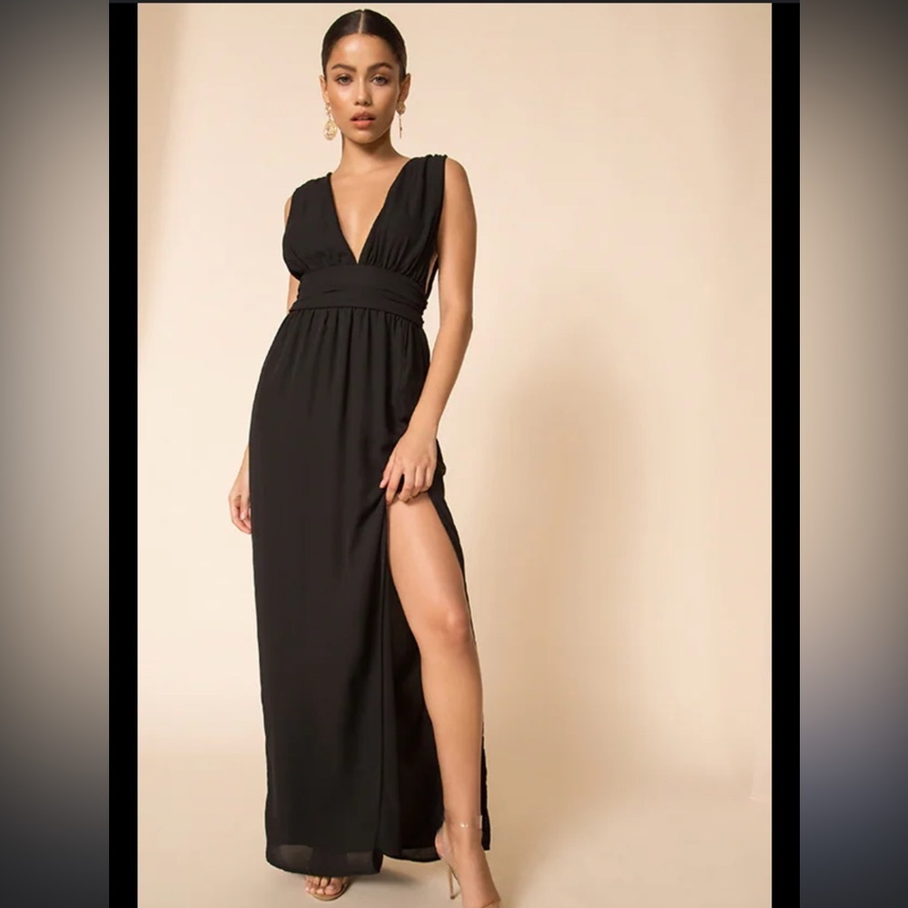 Superdown Lory Lightweight Crepe Ruched Detail Maxi Dress Size Large NWT